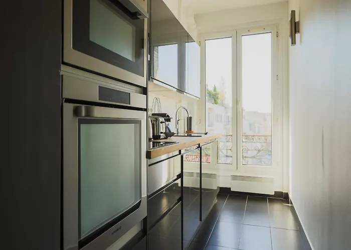 Charming Flat -1br-4p- 17e 아파트